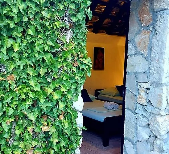 Hacienda Nyaraló *